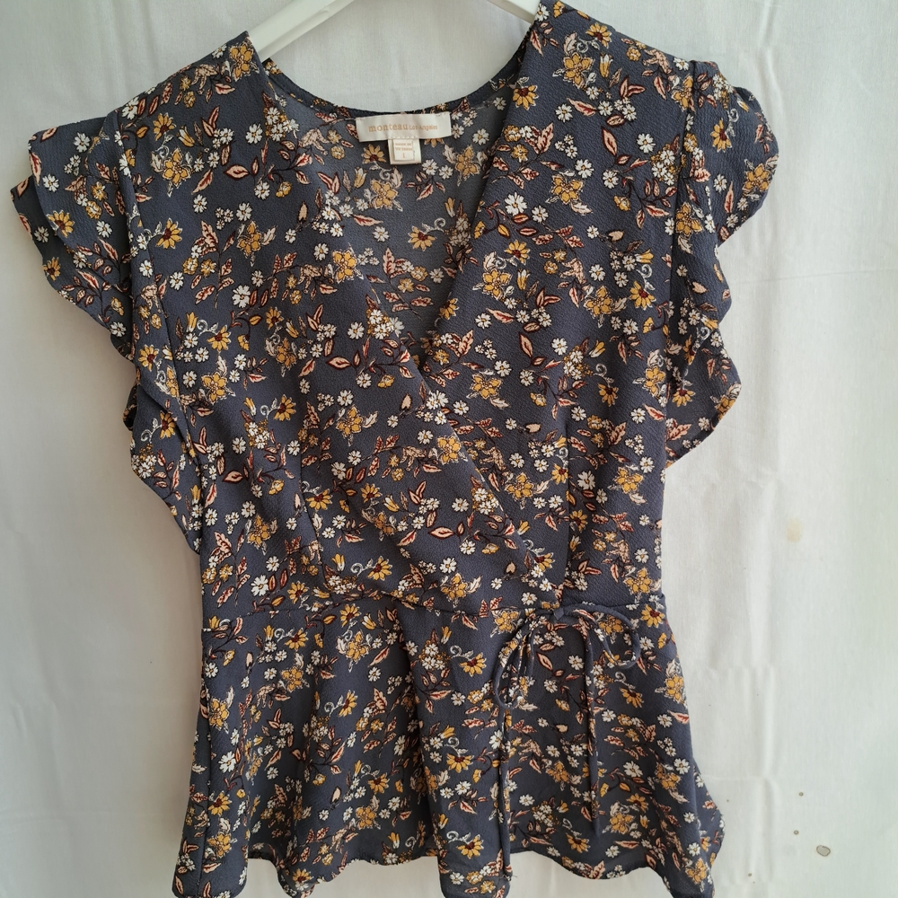 Monteau Los Angeles Floral Faux Wrap Peplum Blouse Ruffle Sleeve Blue Large